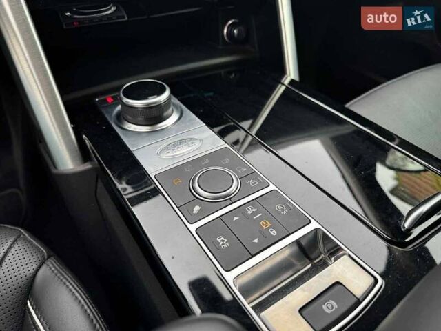 Черный Ленд Ровер Дискавери, объемом двигателя 3 л и пробегом 161 тыс. км за 31290 $, фото 29 на Automoto.ua