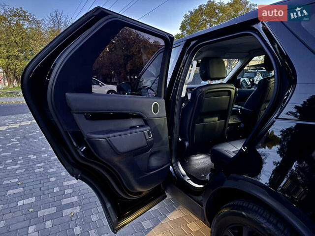 Черный Ленд Ровер Дискавери, объемом двигателя 2 л и пробегом 130 тыс. км за 33400 $, фото 60 на Automoto.ua