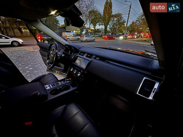 Черный Ленд Ровер Дискавери, объемом двигателя 2 л и пробегом 130 тыс. км за 33400 $, фото 49 на Automoto.ua