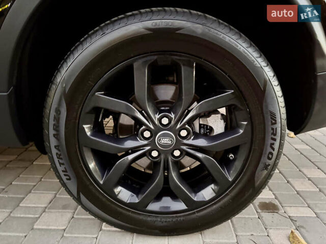 Черный Ленд Ровер Дискавери, объемом двигателя 2 л и пробегом 130 тыс. км за 33400 $, фото 31 на Automoto.ua