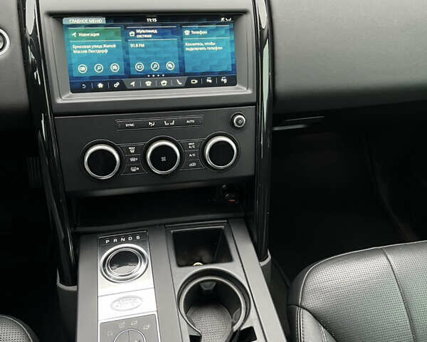 Черный Ленд Ровер Дискавери, объемом двигателя 2 л и пробегом 130 тыс. км за 32800 $, фото 24 на Automoto.ua