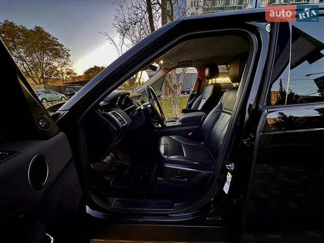 Черный Ленд Ровер Дискавери, объемом двигателя 2 л и пробегом 130 тыс. км за 33400 $, фото 39 на Automoto.ua