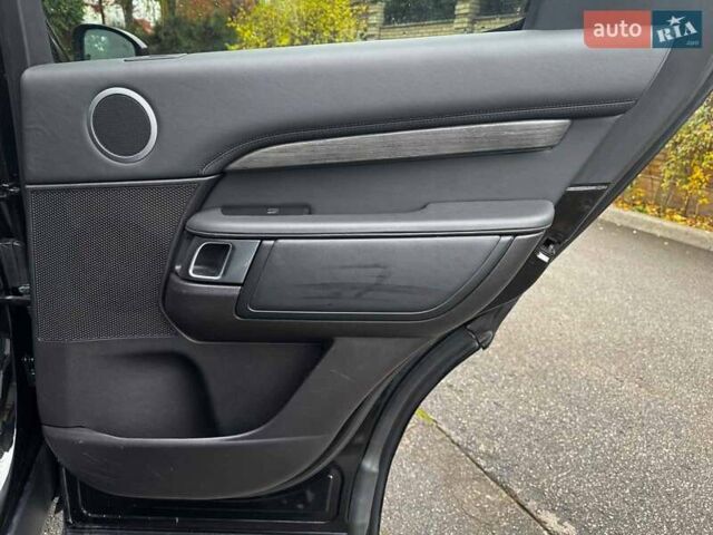 Черный Ленд Ровер Дискавери, объемом двигателя 3 л и пробегом 161 тыс. км за 31290 $, фото 35 на Automoto.ua