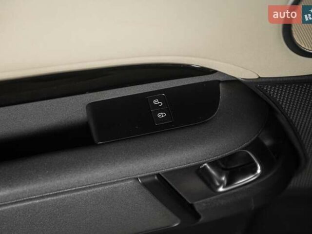 Ленд Ровер Дискавери 2019 в Одессе на Automoto.ua Черный Ленд Ровер Дискавери, объемом двигателя 2 л и пробегом 192 тыс. км за 33500 $, фото 55 на Automoto.ua