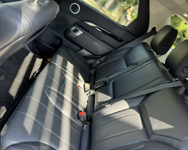 Черный Ленд Ровер Дискавери, объемом двигателя 3 л и пробегом 107 тыс. км за 29999 $, фото 63 на Automoto.ua