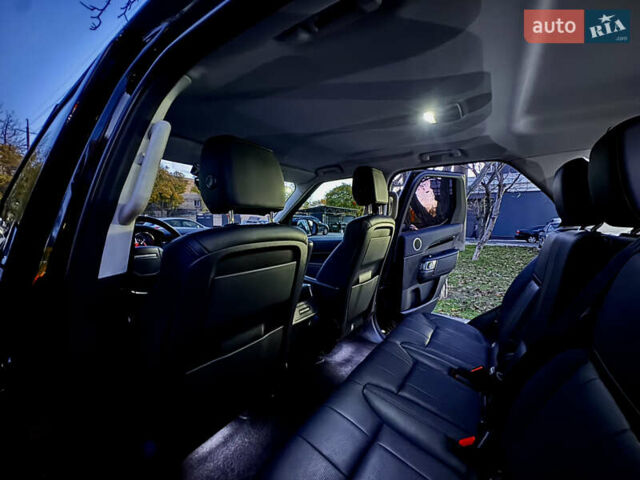 Черный Ленд Ровер Дискавери, объемом двигателя 2 л и пробегом 130 тыс. км за 33400 $, фото 64 на Automoto.ua