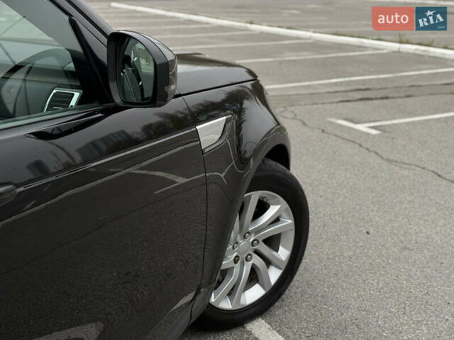 Черный Ленд Ровер Дискавери, объемом двигателя 3 л и пробегом 128 тыс. км за 31400 $, фото 14 на Automoto.ua