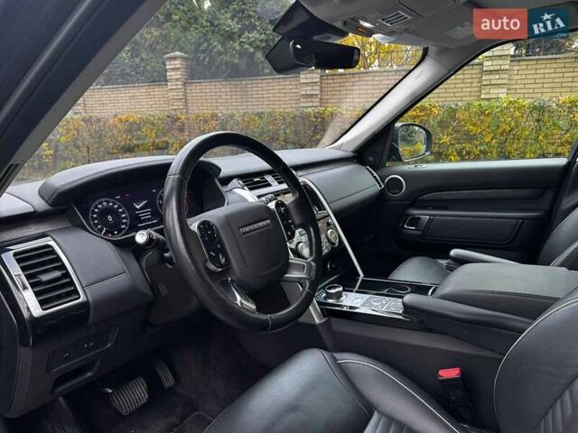 Черный Ленд Ровер Дискавери, объемом двигателя 3 л и пробегом 161 тыс. км за 31290 $, фото 16 на Automoto.ua
