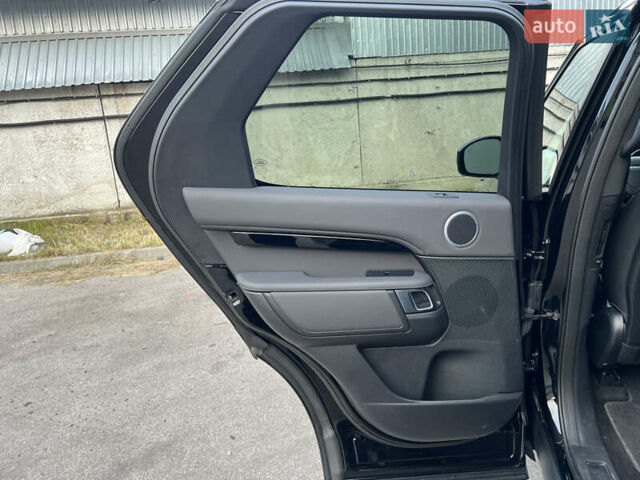 Черный Ленд Ровер Дискавери, объемом двигателя 3 л и пробегом 143 тыс. км за 25500 $, фото 21 на Automoto.ua