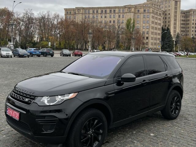 Черный Ленд Ровер Дискавери, объемом двигателя 2 л и пробегом 200 тыс. км за 381 $, фото 6 на Automoto.ua