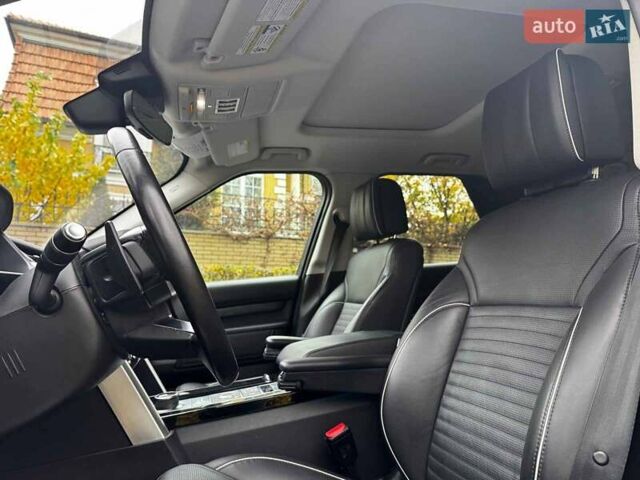 Черный Ленд Ровер Дискавери, объемом двигателя 3 л и пробегом 161 тыс. км за 31290 $, фото 19 на Automoto.ua