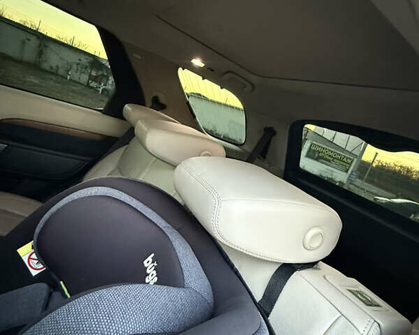 Чорний Ленд Ровер Діскавері, об'ємом двигуна 3 л та пробігом 64 тис. км за 36000 $, фото 29 на Automoto.ua