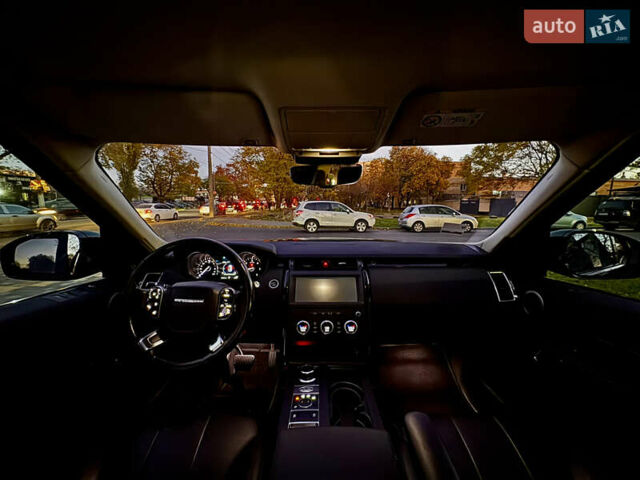 Черный Ленд Ровер Дискавери, объемом двигателя 2 л и пробегом 130 тыс. км за 33400 $, фото 68 на Automoto.ua