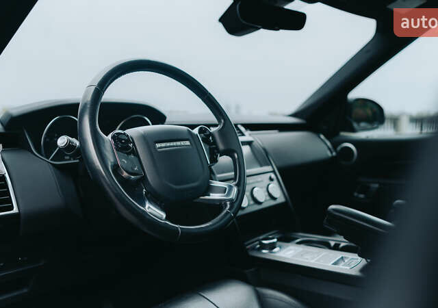 Ленд Ровер Дискавери 2019 в Киеве на Automoto.ua Черный Ленд Ровер Дискавери, объемом двигателя 3 л и пробегом 140 тыс. км за 28400 $, фото 20 на Automoto.ua
