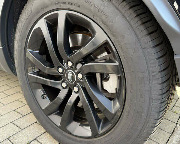 Черный Ленд Ровер Дискавери, объемом двигателя 2.99 л и пробегом 164 тыс. км за 39500 $, фото 13 на Automoto.ua