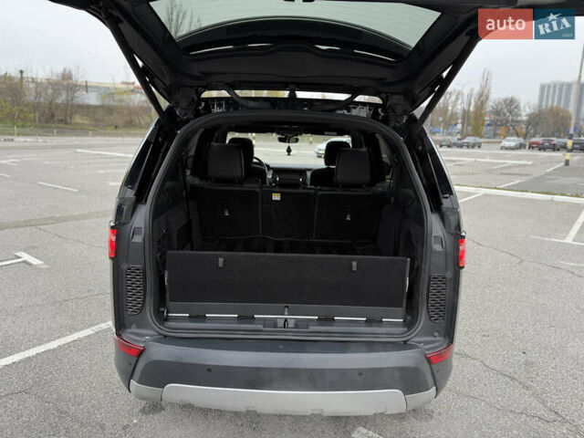 Черный Ленд Ровер Дискавери, объемом двигателя 3 л и пробегом 128 тыс. км за 31400 $, фото 26 на Automoto.ua