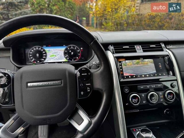 Черный Ленд Ровер Дискавери, объемом двигателя 3 л и пробегом 161 тыс. км за 31290 $, фото 30 на Automoto.ua