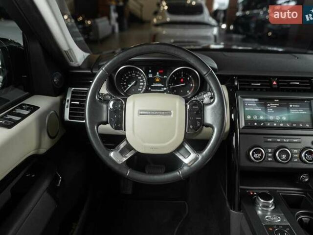 Ленд Ровер Дискавери 2019 в Одессе на Automoto.ua Черный Ленд Ровер Дискавери, объемом двигателя 2 л и пробегом 192 тыс. км за 33500 $, фото 7 на Automoto.ua