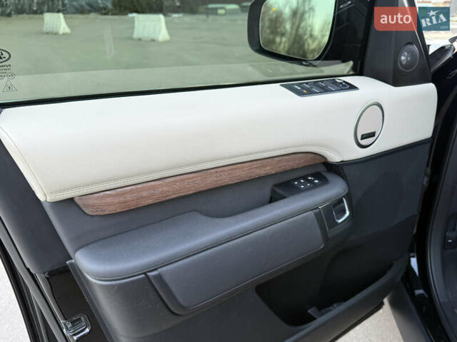 Чорний Ленд Ровер Діскавері, об'ємом двигуна 3 л та пробігом 64 тис. км за 36000 $, фото 38 на Automoto.ua