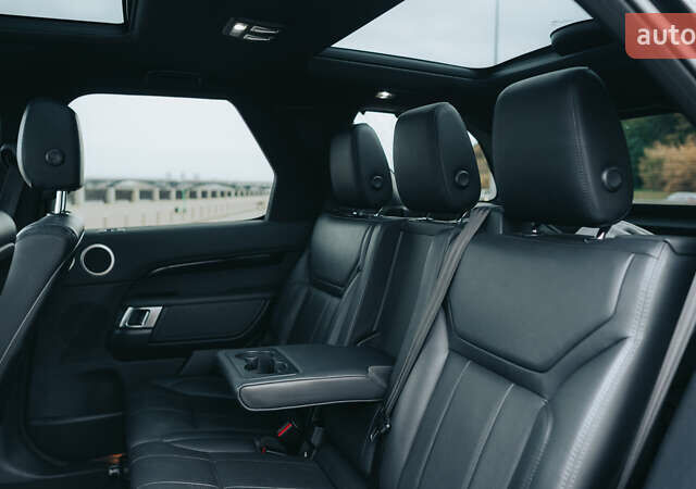 Ленд Ровер Дискавери 2019 в Киеве на Automoto.ua Черный Ленд Ровер Дискавери, объемом двигателя 3 л и пробегом 140 тыс. км за 28400 $, фото 43 на Automoto.ua