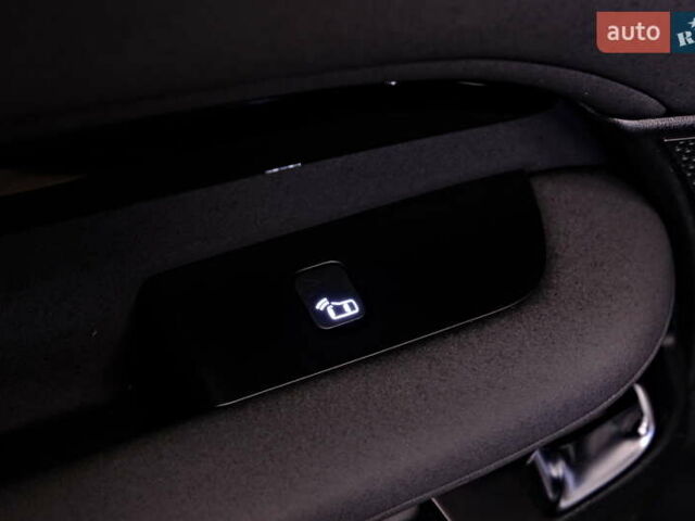 Чорний Ленд Ровер Діскавері, об'ємом двигуна 2 л та пробігом 153 тис. км за 26900 $, фото 28 на Automoto.ua