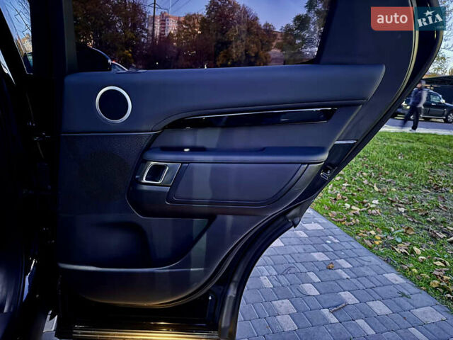 Черный Ленд Ровер Дискавери, объемом двигателя 2 л и пробегом 130 тыс. км за 33400 $, фото 67 на Automoto.ua