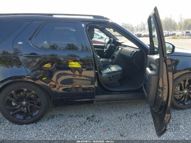 Черный Ленд Ровер Дискавери, объемом двигателя 3 л и пробегом 97 тыс. км за 28000 $, фото 5 на Automoto.ua