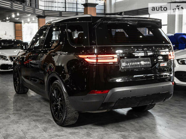 Чорний Ленд Ровер Діскавері, об'ємом двигуна 2.99 л та пробігом 110 тис. км за 42900 $, фото 10 на Automoto.ua