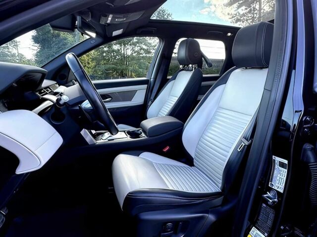 Чорний Ленд Ровер Діскавері, об'ємом двигуна 2 л та пробігом 31 тис. км за 11000 $, фото 8 на Automoto.ua