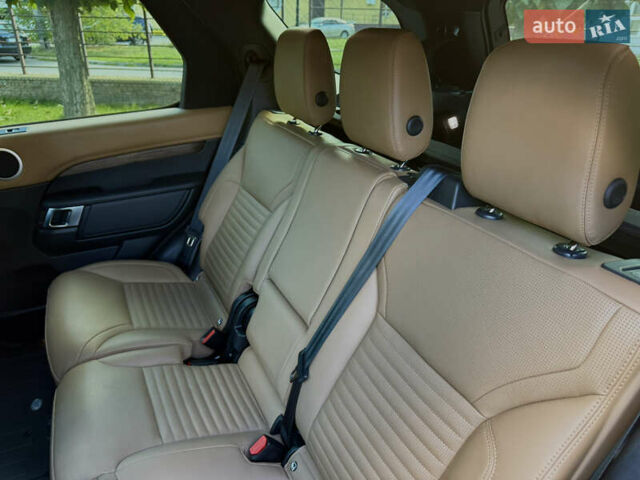 Чорний Ленд Ровер Діскавері, об'ємом двигуна 3 л та пробігом 48 тис. км за 62500 $, фото 18 на Automoto.ua