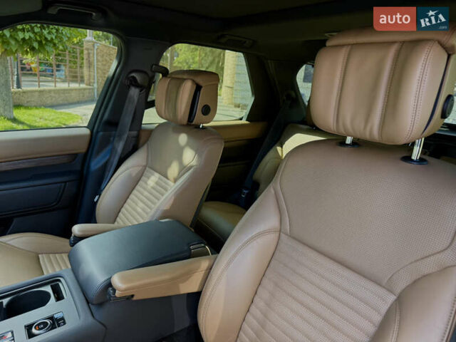 Чорний Ленд Ровер Діскавері, об'ємом двигуна 3 л та пробігом 48 тис. км за 62500 $, фото 13 на Automoto.ua