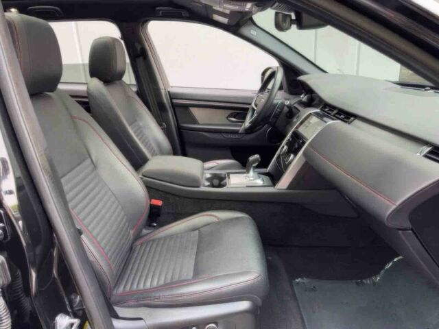 Ленд Ровер Дискавери 2022 в Киеве на Automoto.ua Черный Ленд Ровер Дискавери, объемом двигателя 2 л и пробегом 17 тыс. км за 17000 $, фото 7 на Automoto.ua