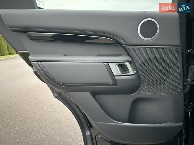 Черный Ленд Ровер Дискавери, объемом двигателя 3 л и пробегом 11 тыс. км за 87500 $, фото 19 на Automoto.ua