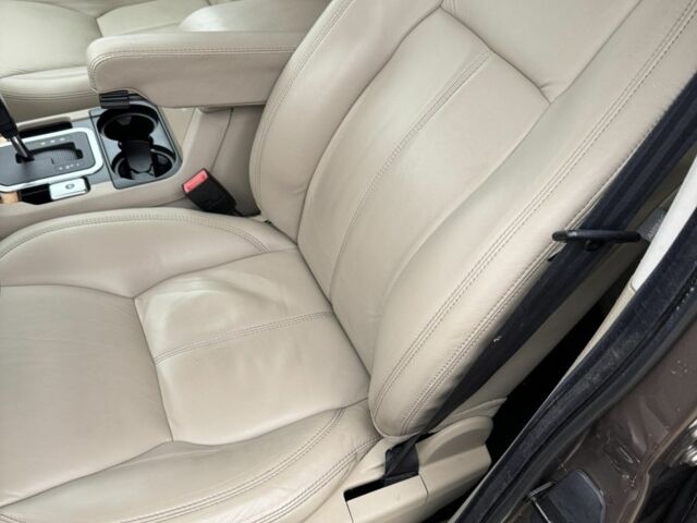 Коричневый Ленд Ровер Дискавери, объемом двигателя 3 л и пробегом 265 тыс. км за 10200 $, фото 5 на Automoto.ua