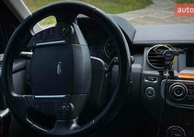 Коричневий Ленд Ровер Діскавері, об'ємом двигуна 3 л та пробігом 160 тис. км за 20500 $, фото 12 на Automoto.ua