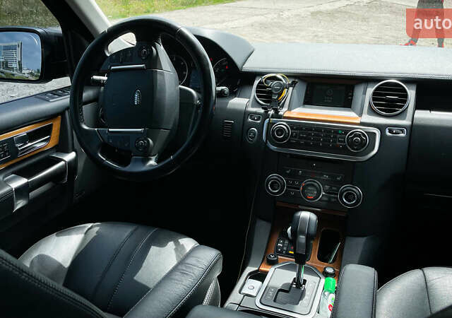 Коричневий Ленд Ровер Діскавері, об'ємом двигуна 3 л та пробігом 190 тис. км за 19500 $, фото 16 на Automoto.ua