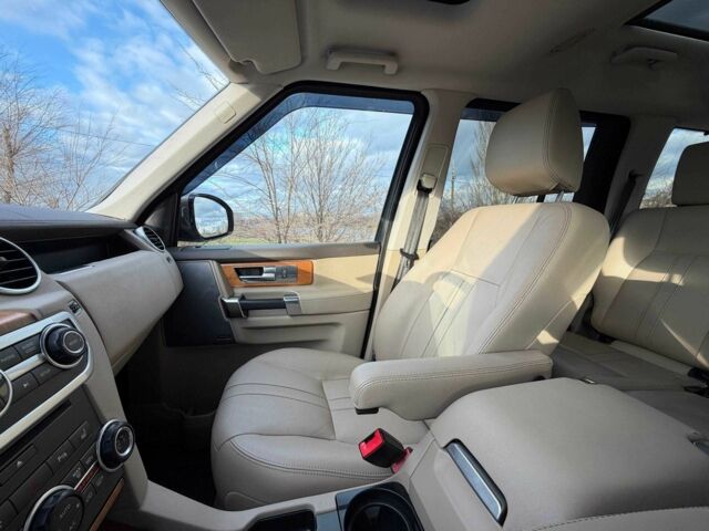 Коричневий Ленд Ровер Діскавері, об'ємом двигуна 3 л та пробігом 164 тис. км за 19000 $, фото 19 на Automoto.ua