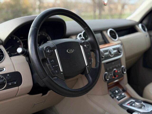 Коричневий Ленд Ровер Діскавері, об'ємом двигуна 3 л та пробігом 164 тис. км за 19000 $, фото 14 на Automoto.ua