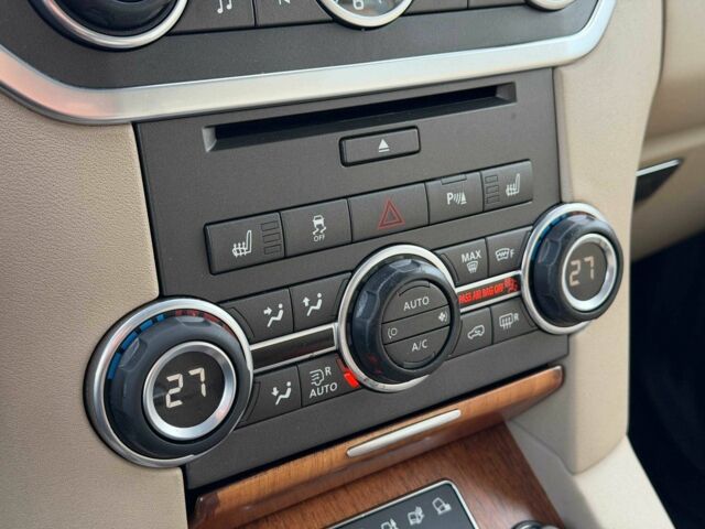 Коричневий Ленд Ровер Діскавері, об'ємом двигуна 3 л та пробігом 164 тис. км за 19000 $, фото 23 на Automoto.ua