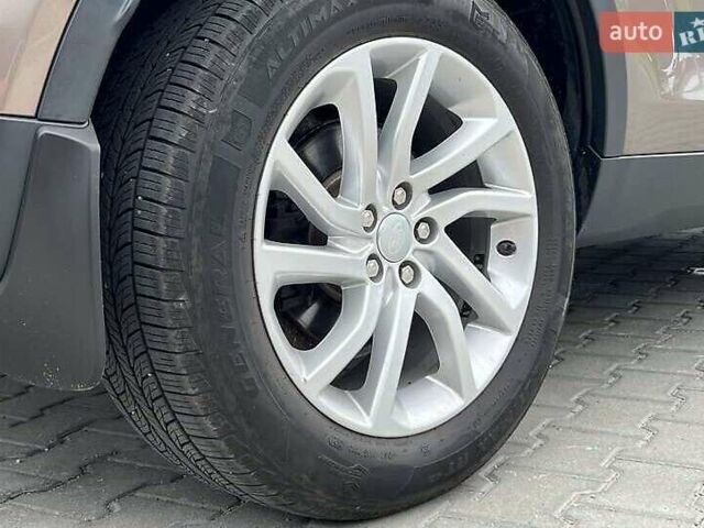 Коричневый Ленд Ровер Дискавери, объемом двигателя 2 л и пробегом 148 тыс. км за 15900 $, фото 13 на Automoto.ua