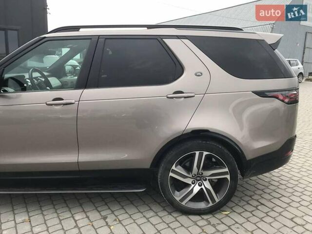 Коричневый Ленд Ровер Дискавери, объемом двигателя 3 л и пробегом 129 тыс. км за 58490 $, фото 11 на Automoto.ua