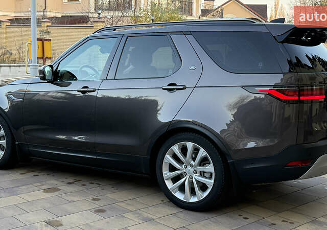 Коричневый Ленд Ровер Дискавери, объемом двигателя 3 л и пробегом 65 тыс. км за 57900 $, фото 7 на Automoto.ua