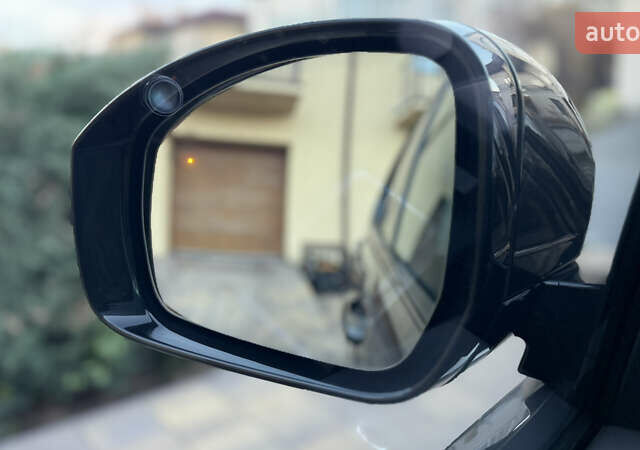 Коричневый Ленд Ровер Дискавери, объемом двигателя 3 л и пробегом 65 тыс. км за 57900 $, фото 28 на Automoto.ua