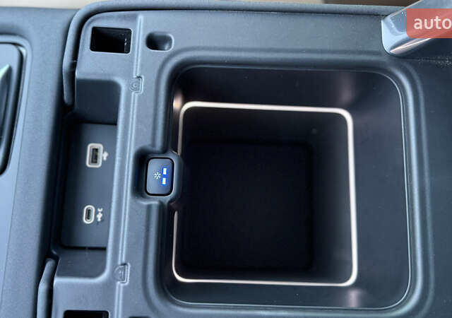 Коричневый Ленд Ровер Дискавери, объемом двигателя 3 л и пробегом 65 тыс. км за 57900 $, фото 57 на Automoto.ua