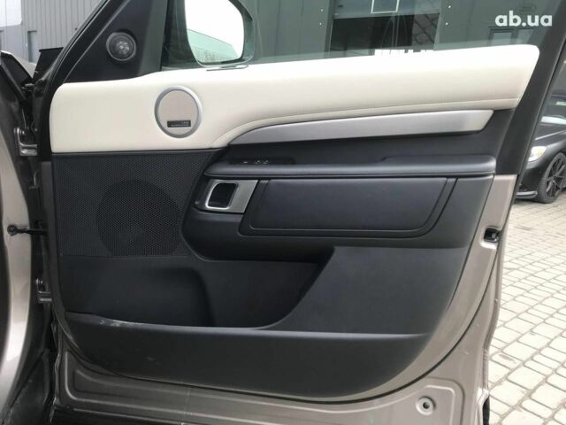Коричневый Ленд Ровер Дискавери, объемом двигателя 3 л и пробегом 129 тыс. км за 58490 $, фото 25 на Automoto.ua