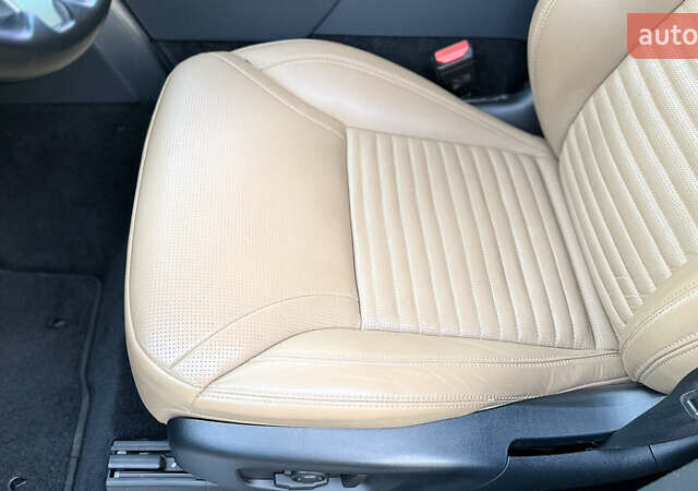 Коричневый Ленд Ровер Дискавери, объемом двигателя 3 л и пробегом 65 тыс. км за 57900 $, фото 31 на Automoto.ua