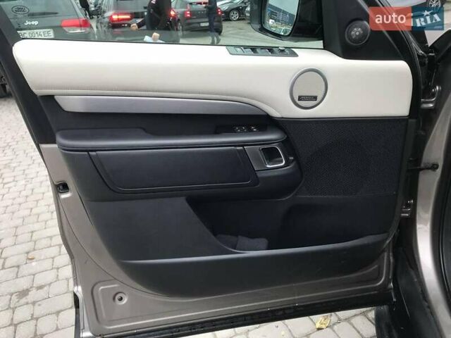 Коричневый Ленд Ровер Дискавери, объемом двигателя 3 л и пробегом 129 тыс. км за 58490 $, фото 20 на Automoto.ua