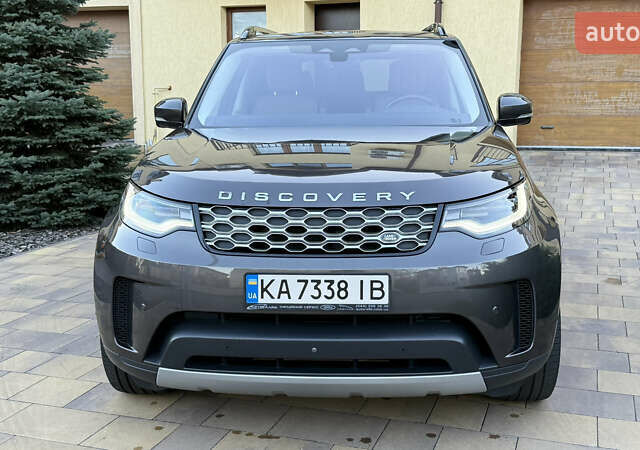 Коричневый Ленд Ровер Дискавери, объемом двигателя 3 л и пробегом 65 тыс. км за 57900 $, фото 1 на Automoto.ua