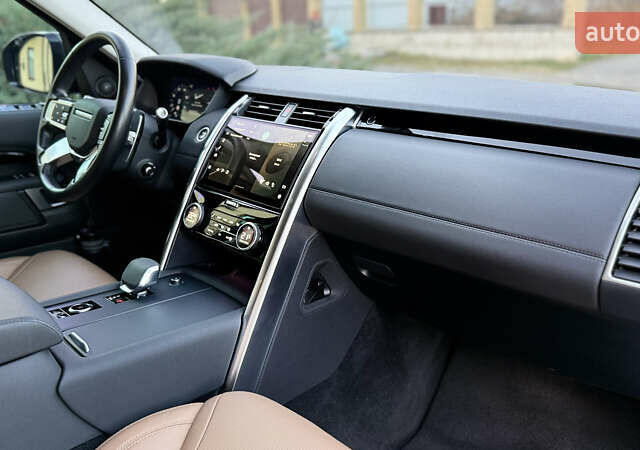 Коричневый Ленд Ровер Дискавери, объемом двигателя 3 л и пробегом 65 тыс. км за 57900 $, фото 38 на Automoto.ua