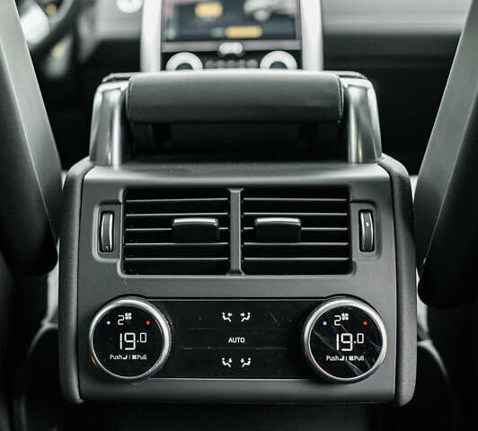 Коричневый Ленд Ровер Дискавери, объемом двигателя 3 л и пробегом 49 тыс. км за 49900 $, фото 51 на Automoto.ua